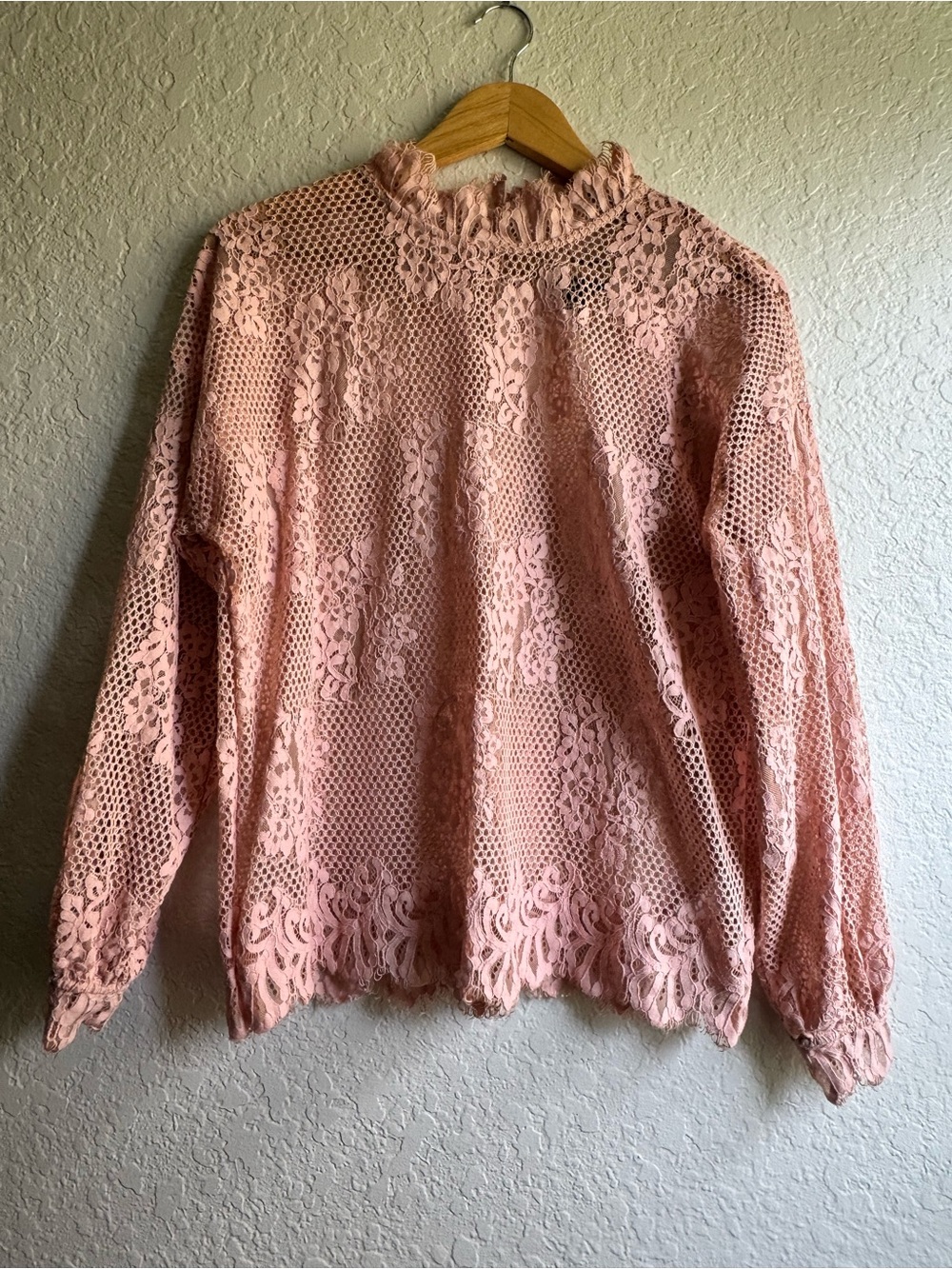 G by Giuliana Blush Pink Lace Long-Sleeve Top